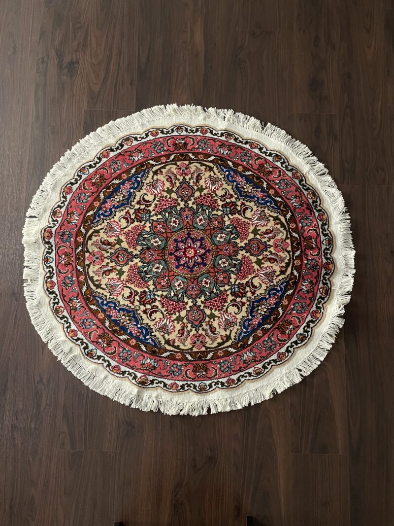 Persian Tabriz Rug سجادة فارسيه تبريز