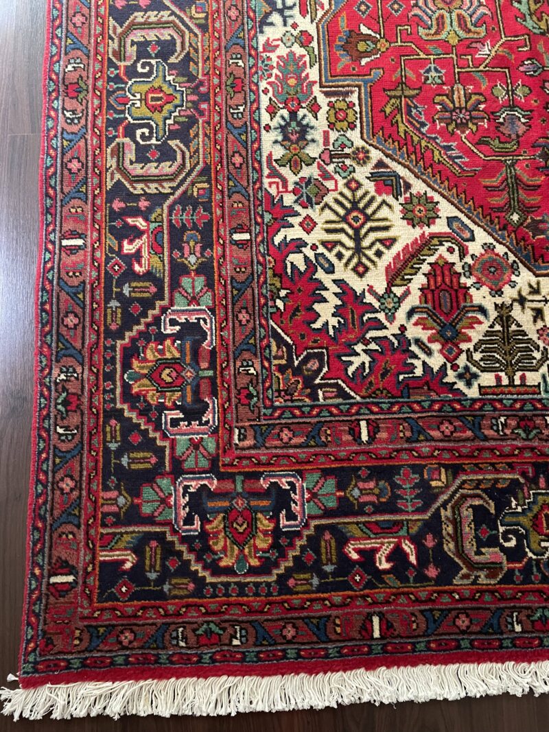 4X3 Persian Heriz Rug  سجادة فارسيه هريس - Image 3