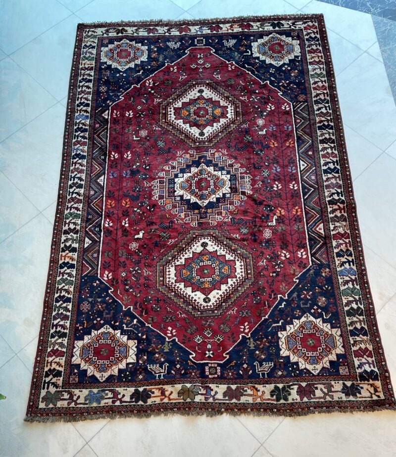 315 x 215 Shiraz Persian rug سجادة فارسيه شيرازيه