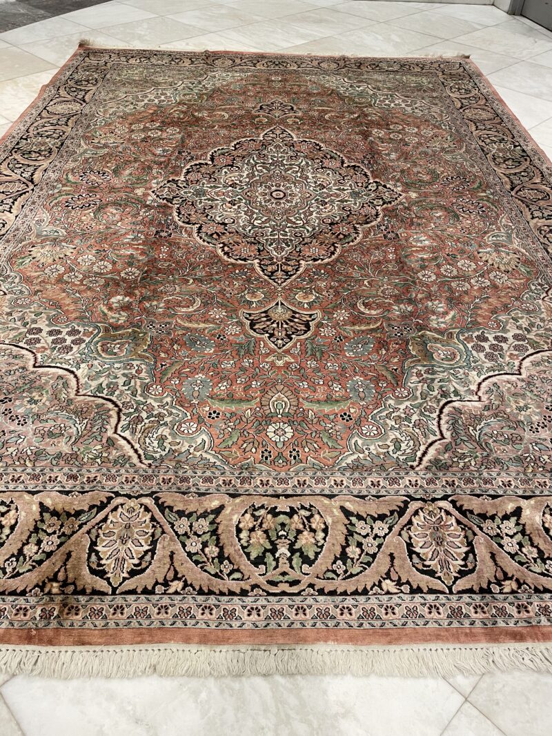 430X308 Kashmir rug سجادة كشميري - Image 4