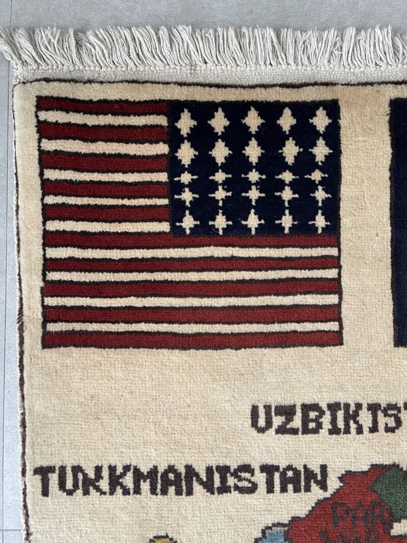 95X90 Afghani rug سجاده  أفغانيه تاريخيه - Image 2