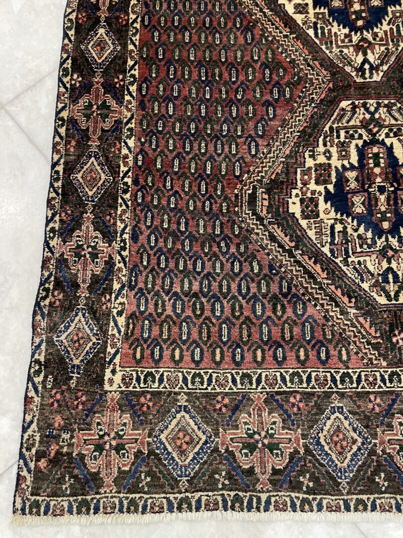 192X151 Persian Bakhtiari Rug سجاد فارسي بختياري أنتيك - Image 3