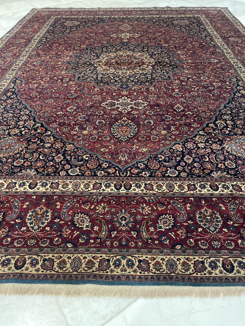 401X304 Antique Amoghli Mashhad rug سجادة النساج المعروف أموغلي - Image 2