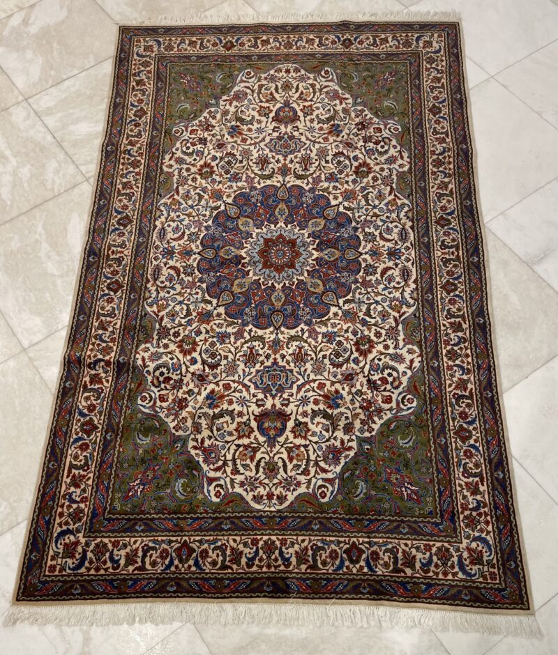 320X192 Persion rug qom shahreza Rug سجادة قم شاه رضا فارسية