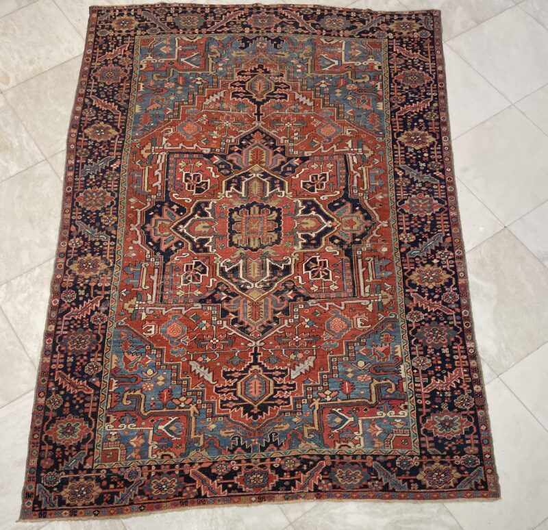 351X248 Antique Persian heriz serapi Rug سجادة فارسيه هريس أنتيك