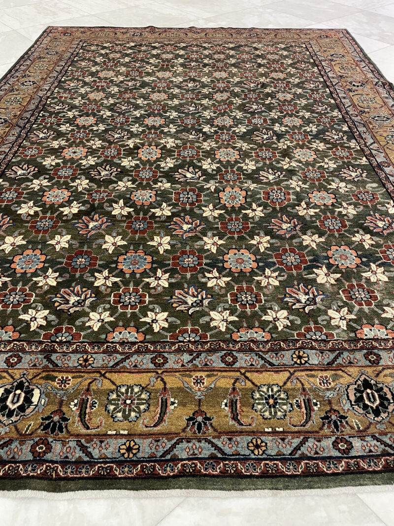336X250 Persian warmeen rug سجادة فارسيه ورامين - Image 2