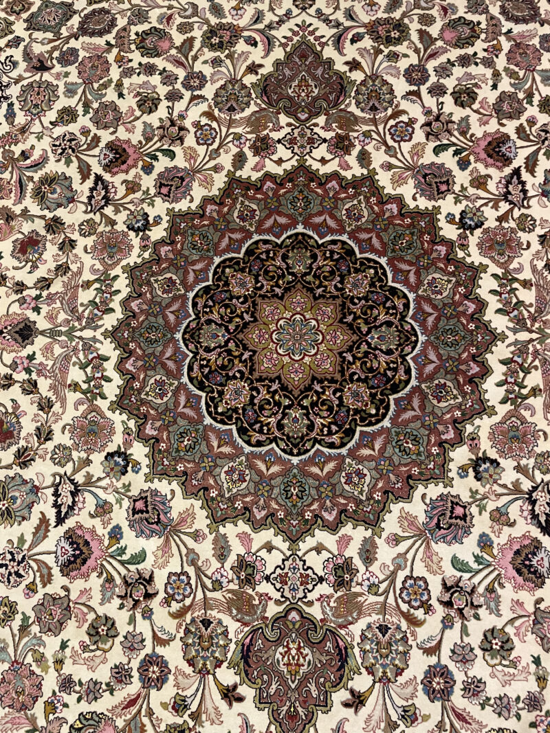 405x305 Persian Tabriz Rug سجادة فارسيه تبريز - Image 4