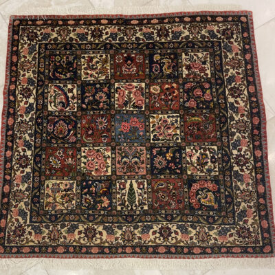 202X207 Persian Bakhtiari Rug سجاد فارسي بختياري