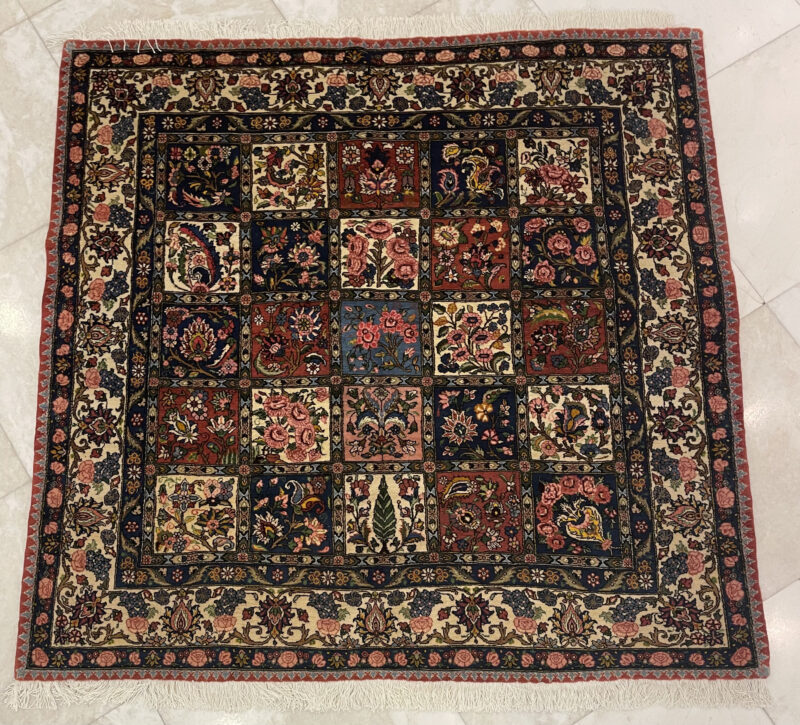 202X207 Persian Bakhtiari Rug سجاد فارسي بختياري