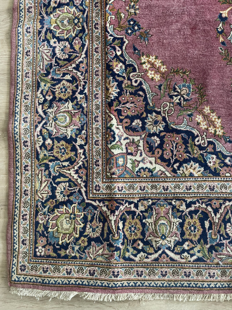 211X127 Antique Persian Kashan Rug سجادة فارسيه كاشان أنتيك - Image 2