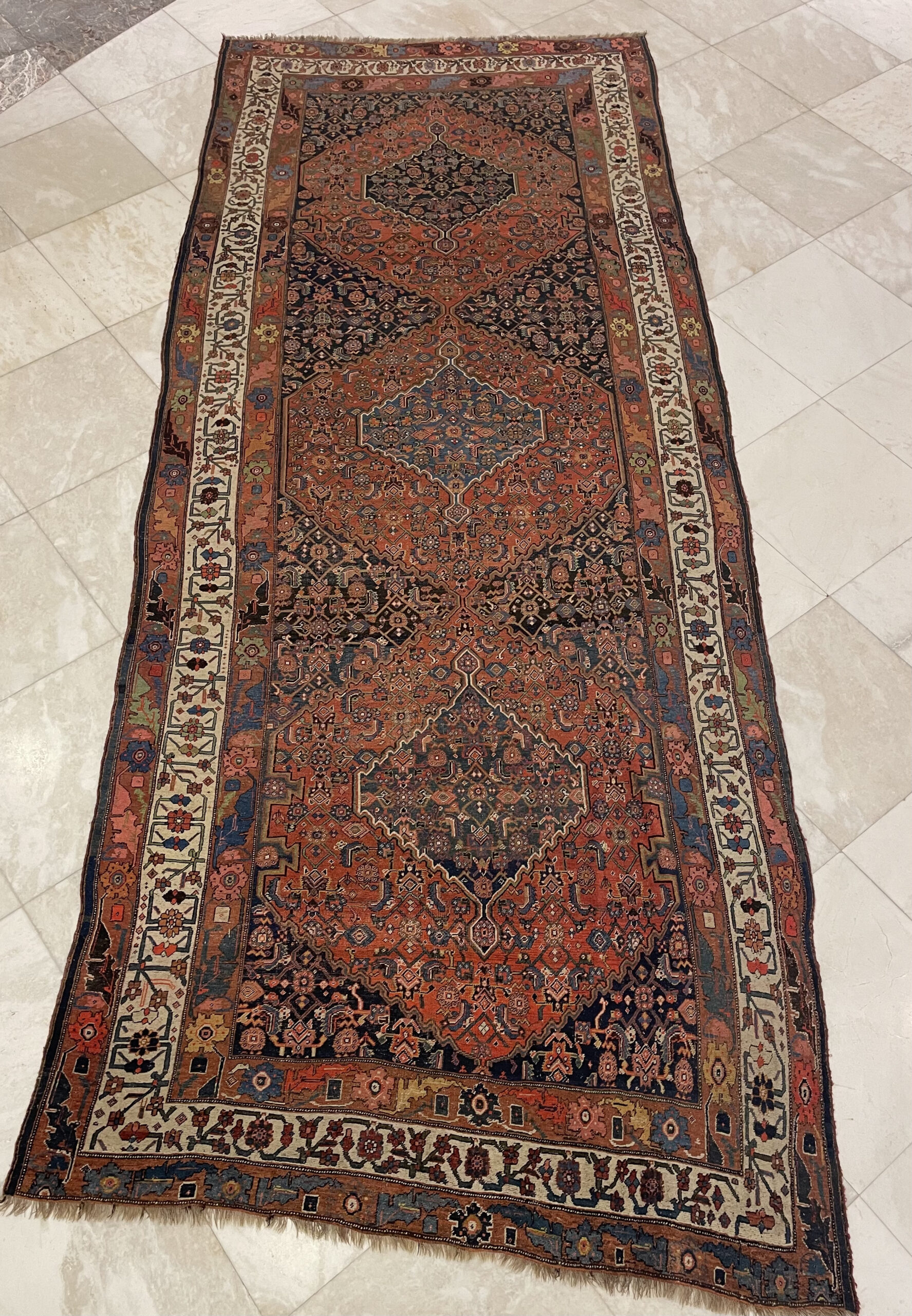 570 x 222 Antique Persian Bijar rug سجادة انتيك بيجار - Image 4