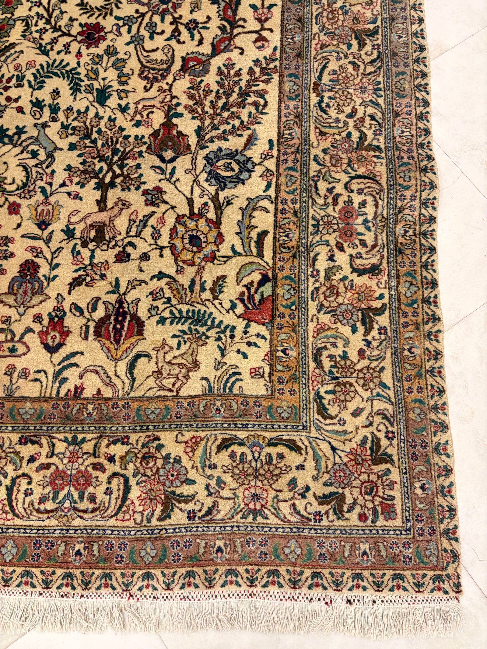 380X294 Persian Tabriz Rug سجادة فارسيه تبريز - Image 6